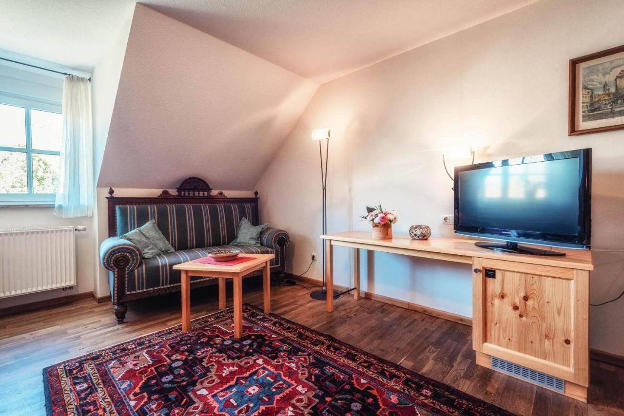 Pension Sankt Urban Sommerach Luaran gambar