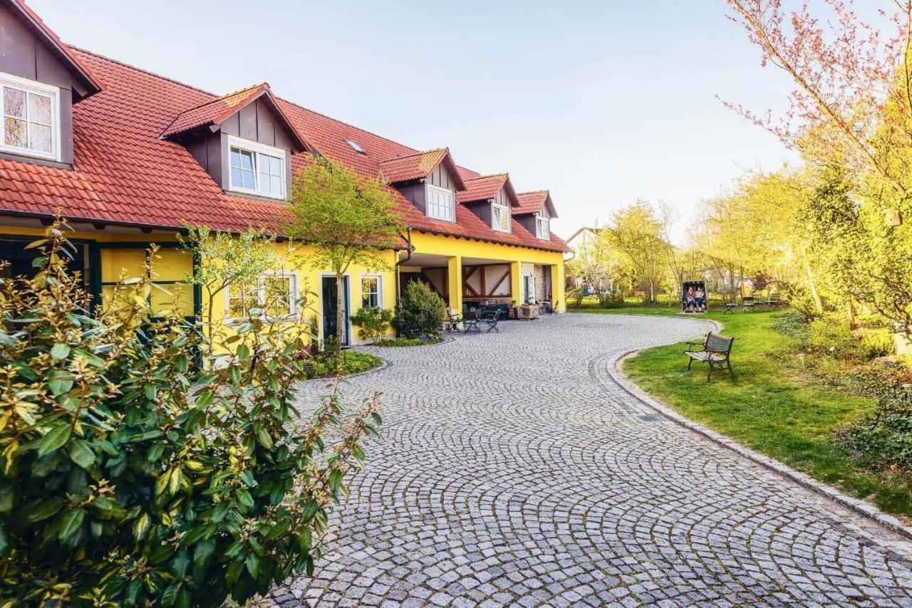 Pension Sankt Urban Sommerach Luaran gambar
