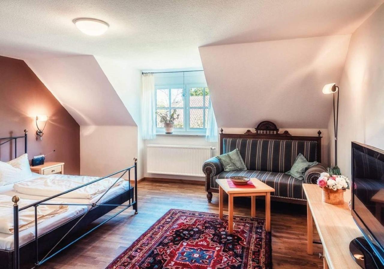 Pension Sankt Urban Sommerach Luaran gambar
