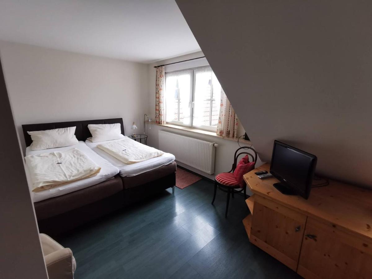Pension Sankt Urban Sommerach Luaran gambar